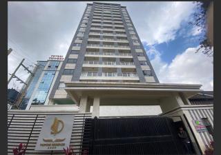 Modern 1BR Apartment - 9