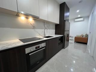 Modern Unit in MacGregor - 7