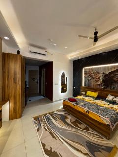 GAUR Luxury Stay - 2