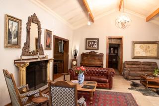 Hobbit Boutique Hotel - 2