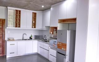 Azure Escape- La Mercy B&B - 1