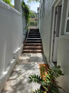 SleepINN at Dumont - 3