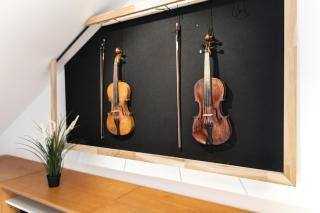 Modern 2BDRM Aprtm w Home Cinema & 2 bathrooms - 6