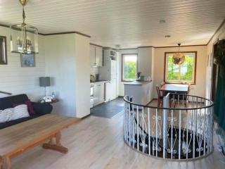 Cottage near beach and jetty SE09159 - 4