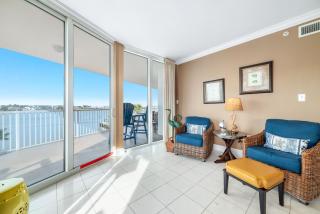 The Pass Unit 301 - 4