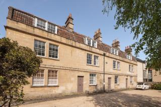 Lovely Maisonette in Centre of City with Parking - 7