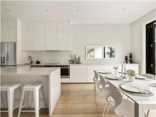 Spacious Architect-Designed Family Home in Redfern - 1