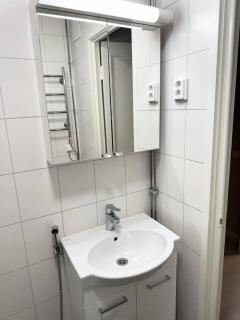 Smart peaceful great location - Helsinki - 9