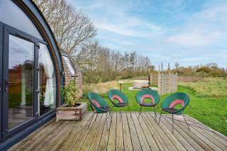 Host & Stay - Secret Garden - 2