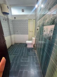 Hotel Himalayan Residency - 1