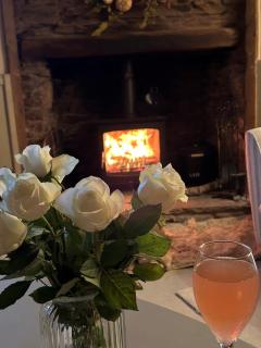 Rosedale a charming 3 bedroom detached cottage with parking - 5