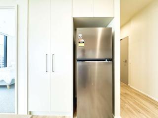 Executive 2BR Retreat - Opposite Central Market - Adelaide - 5