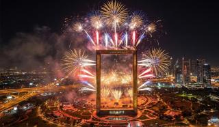 Ultimate Stay - 3 Beds - Scenic Panoramic Views - Right at Metro Station - 5-10min to Sea, Burj Khalifa, Old Town, Downtown - 15min from Airport - 4