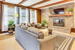 Inviting Family Home, 2 Mi to Eastwood Mall! - 0