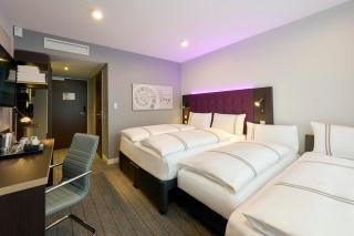 Premier Inn Stuttgart Zuffenhausen - 9