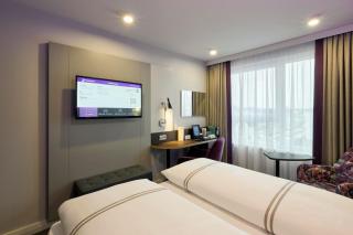 Premier Inn Stuttgart Zuffenhausen - 2