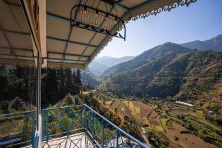 LiveAway Mussoorie, Kempty by PACK - 4