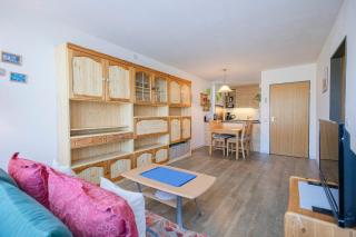 Ferienwohnpark Immenstaad am Bodensee Zwei-Zimmer-Apartment 49 47 - 9