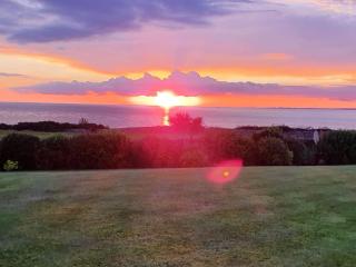 Retreat By The Seaside - 4