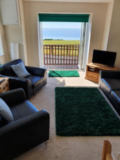 Retreat By The Seaside - 1