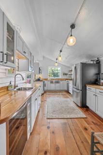 Wine Country Farmhouse - 2