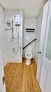 iMoji Stay-Room IMPACT - 5