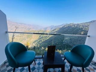 Pine Rock Hotel in Mussoorie Peaceful Stay - 9