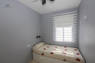 Horizon Sea Views and Garage - 3