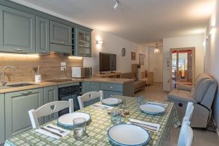 Costa Alpine Suite - 3