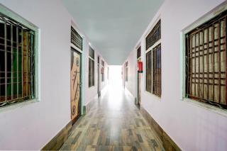 Hotel O by OYO Diomand galaxy hotel - 8