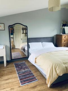 Artists and Writers Farm Space - 5