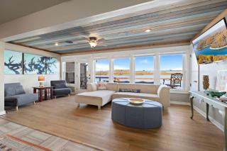 Camel Rock-ON Beaver Lake-Sweeping Views-Sleeps 18 - 3