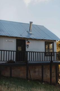 Secluded rustic 2-bedroom cabin on nature retreat - Miramonte - 1