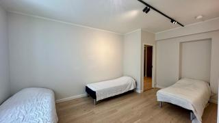 Spacious Family Apartment in Prime Töölö Location! - 9