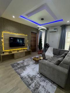 Freda's place, Luxurious 2 bed with 247 electricity and PS5 - 8