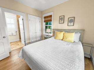 Mare e Sole l Steps to the Beach l South of 30A l Beachfront Pool l 2 Bikes included - 5