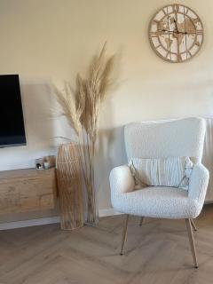 Maison rénovée et prairie à disposition - 7