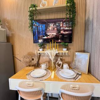 Aesthetic walking distance to MOA,near NAIA AIRPORT with NETFLIX,MINIVIDEOKE,BOARDGAMES-DUXE5 - 6