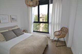 Centrally located apartment with a pool and parking - 7