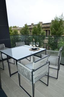 Centrally located apartment with a pool and parking - 3