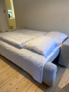 Apartment in family-owned, historic Manor - 7