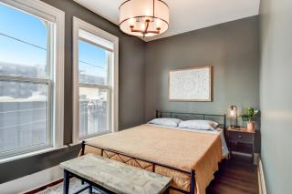 Milwaukee Group Stay 4BR | Self Check-In - 6