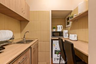 CityLight Apartment with Balcony and Self Check-in - 4