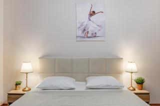 CityLight Apartment with Balcony and Self Check-in - 0