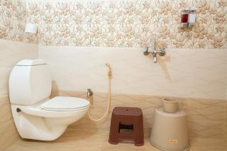 Tourist Friendly Studio Retreat BirlaMandir - 3