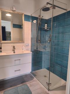 Chill out Home Fregene Family Group Accomodation - 15 minuti da Fiumicino - Casa Vacanza Fregene vicino al mare - 3