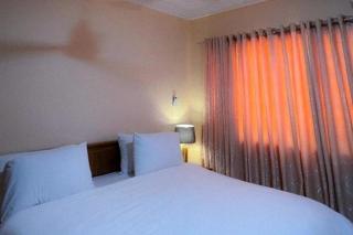 Accra-5Bedroom-3Bathroom-PrivateParking - 9