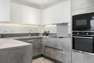 Riverside Luxe Residence 2BED 2BATH - 5