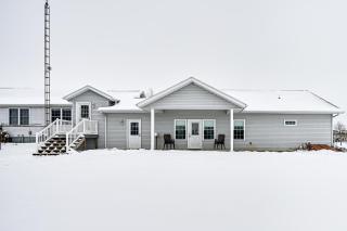 Patio and Grill! Quiet Country Stay Near Shipshewana - 9