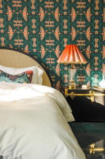 6BR Enchanted Estate on 5 Acres Pool & Mini Horses - 4